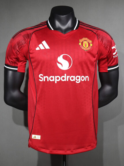 Manchester United 25-26 season home player version jersey