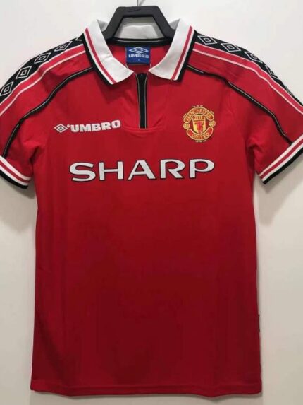 1998-99 Manchester United home jersey