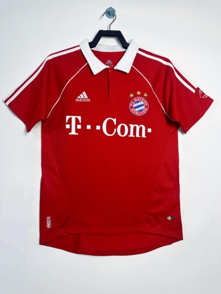 2006-07 Bayern Munich home jersey