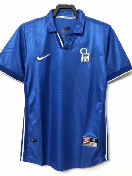1998 Italy home jersey