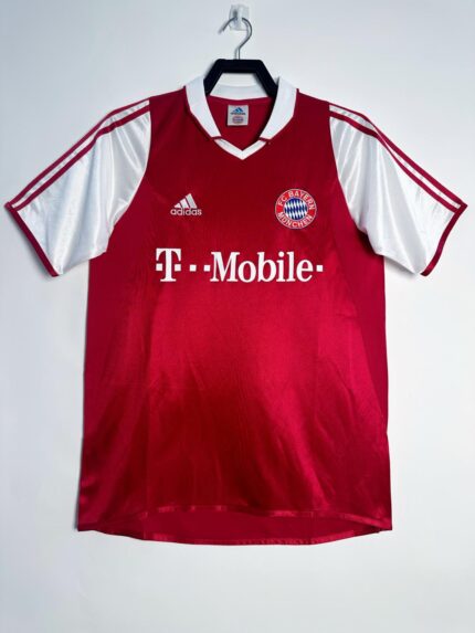 2003-04 Bayern Munich home jersey