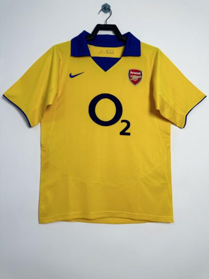 2003-04 Arsenal home jersey