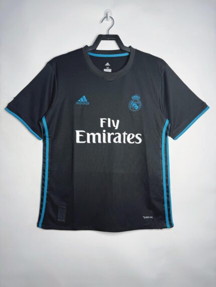 2017-18 Real Madrid away jersey length